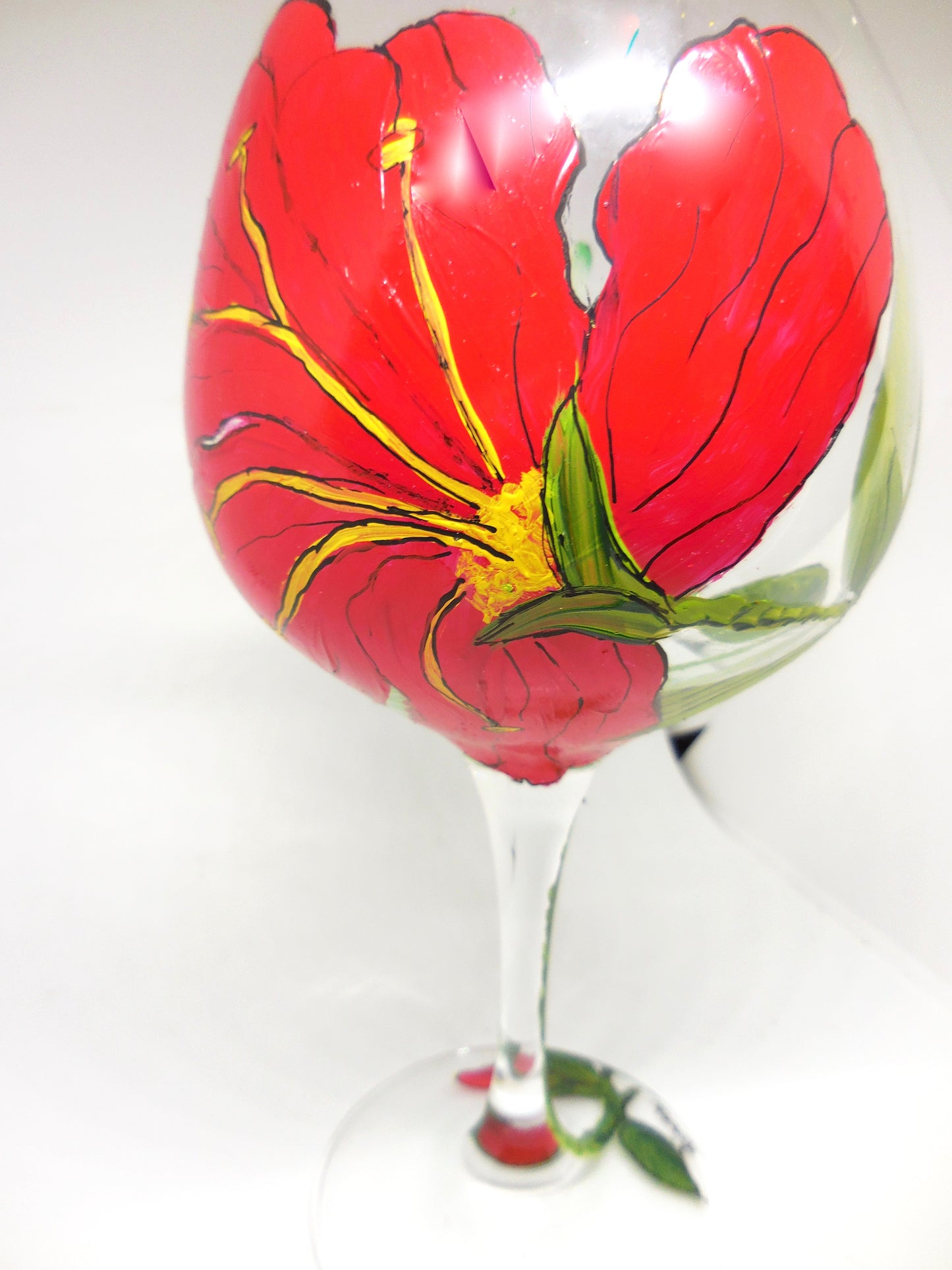 Hummingbird Wine Glass