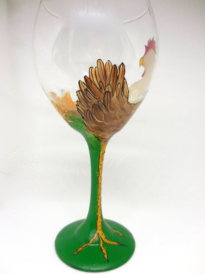 back of brown chicken design wine glass