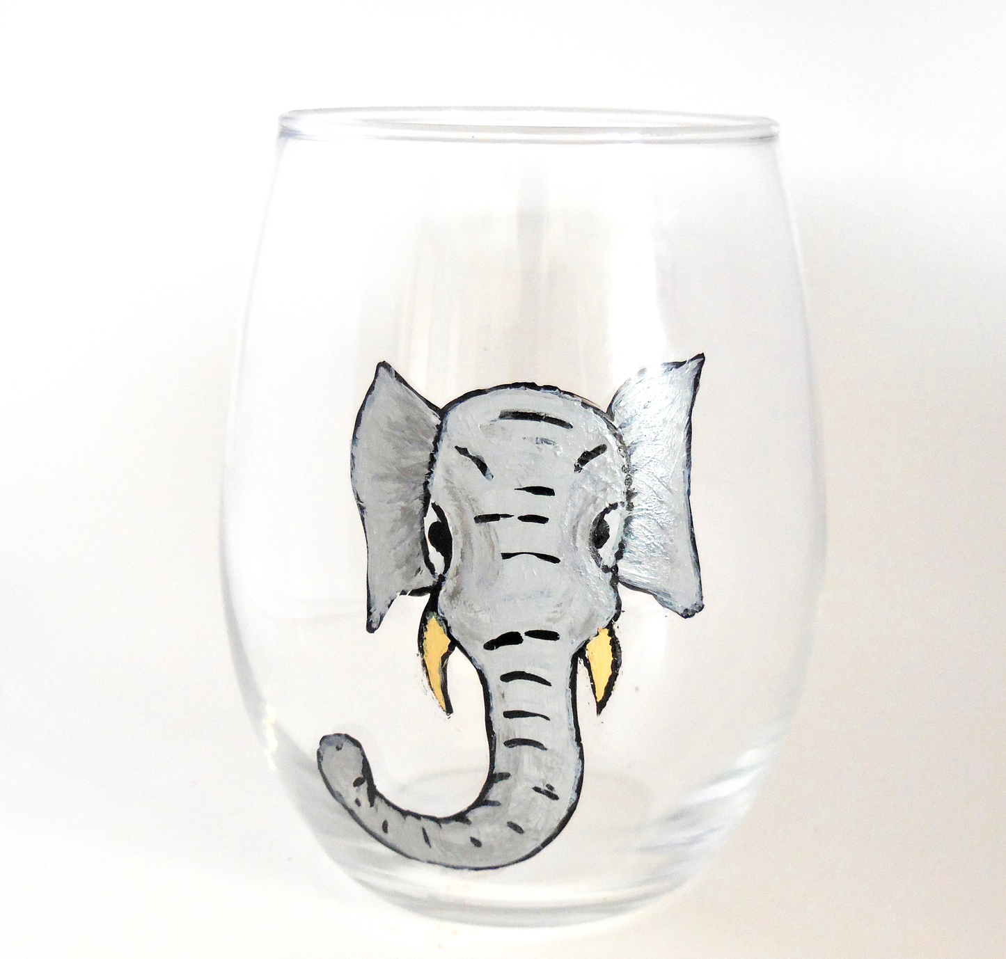 wine glass stemless with elephant head design