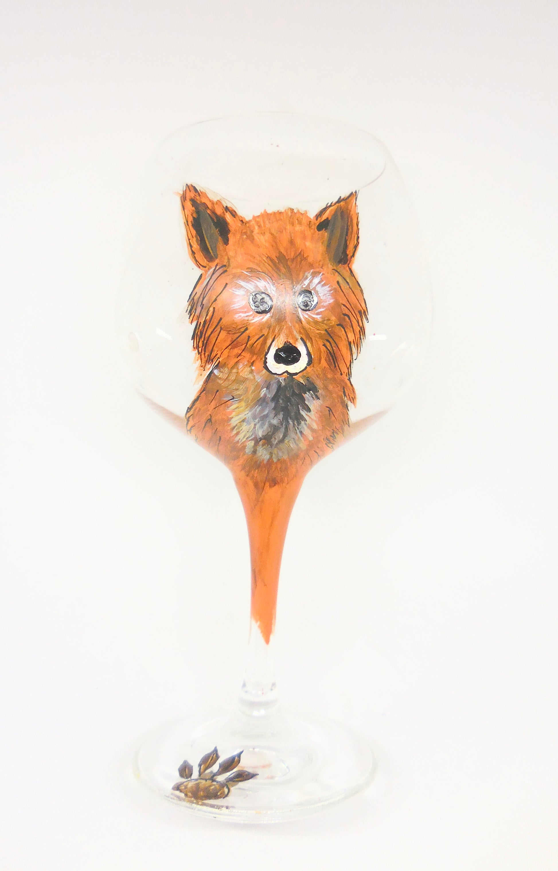 red fox wine glass front