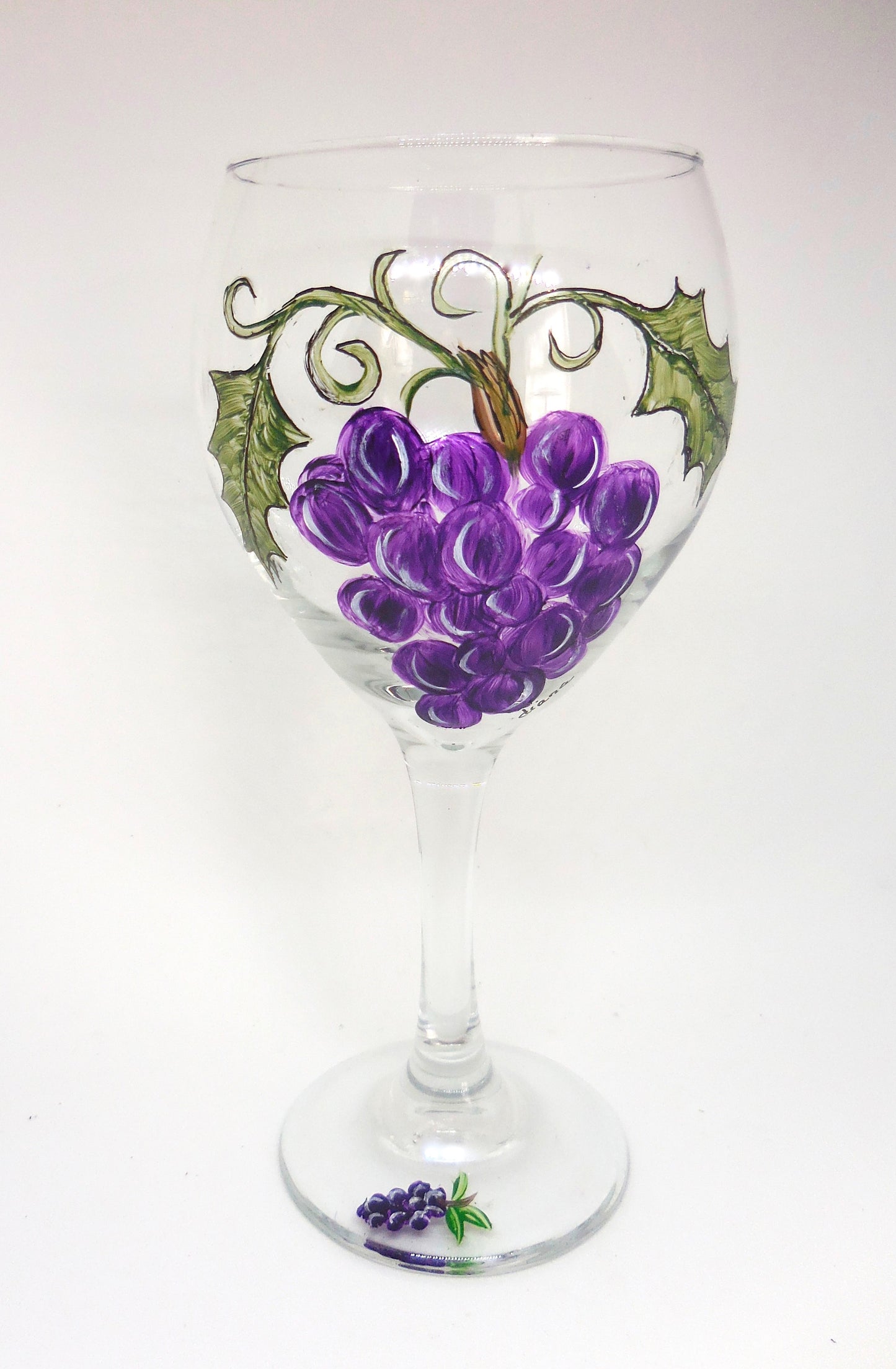 Grapes Wine Glass