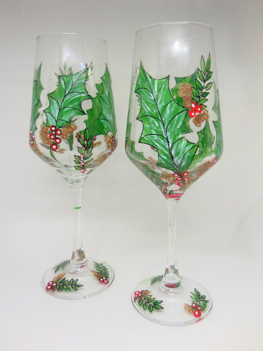 Holly & Pine Wine Glass