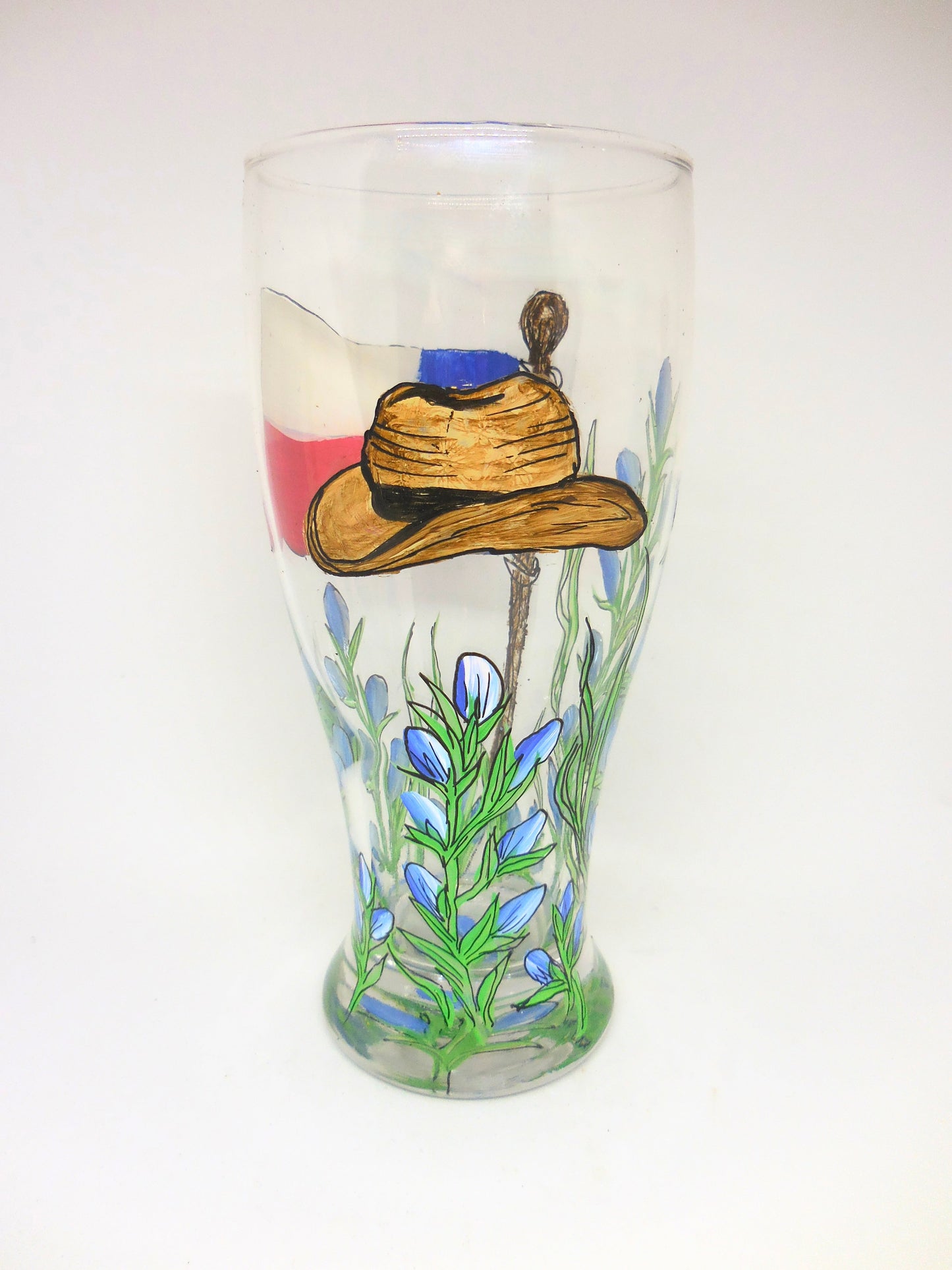 beer glass with bluebonnets and cowboy hat design